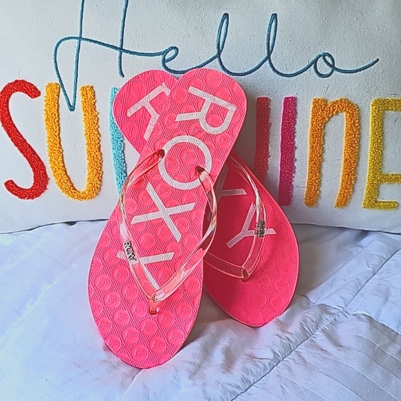 Roxy Flip Flops - Picture 1 of 2